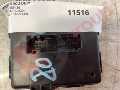 VOLKSWAGEN GOLF MK8 20-23 KEYLESS ENTRY CONTROL MODULE ECU UNIT