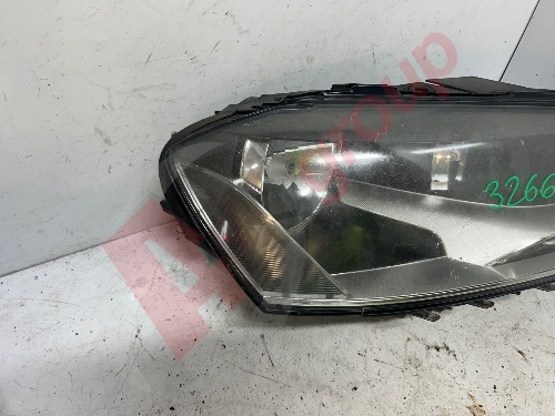 VW PASSAT B7 10-14 RIGHT SIDE HEADLIGHT 3AC941006