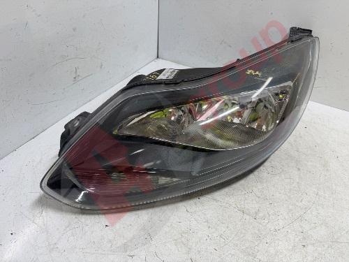 FORD FOCUS ZETEC MK3 11-14 LEFT SIDE N/S FRONT HEADLIGHT